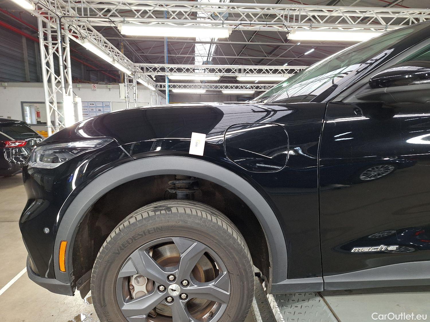  Ford  Mustang Ford,  '20 BEV, Ford  Mach-E 76kWh 221kW Standard Range RWD #43