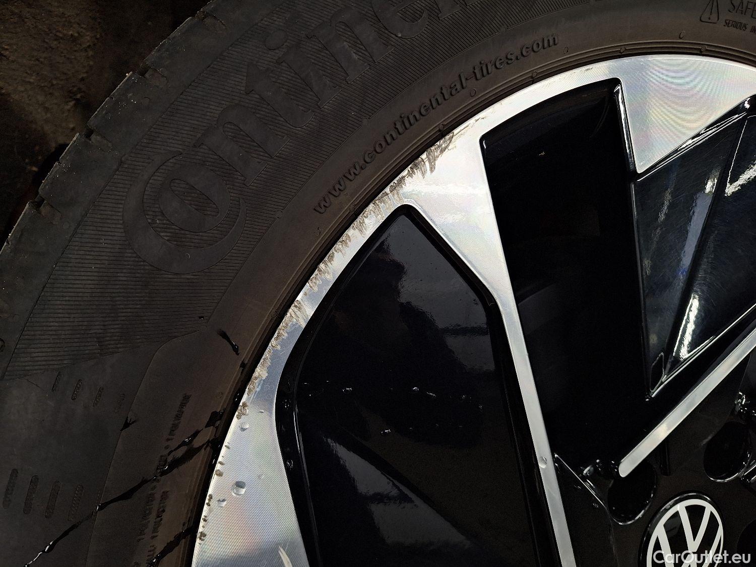  Volkswagen  ID.3 VW,  '20 BEV, Volkswagen   1ST 5d #5