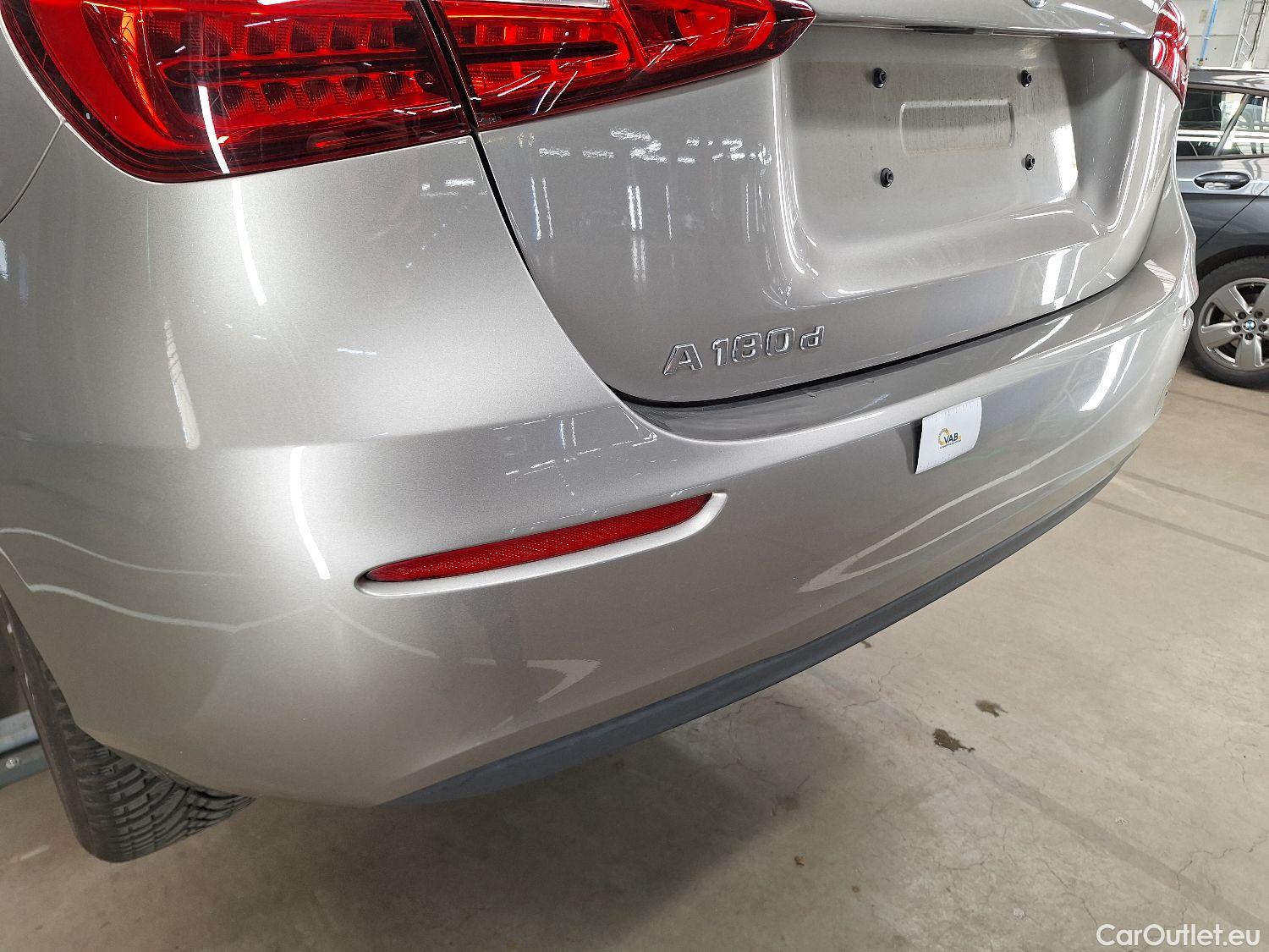  Mercedes  A-Klasse Mercedes, A-Class '18, Mercedes-Benz  A 180 d Aut. 5d #17