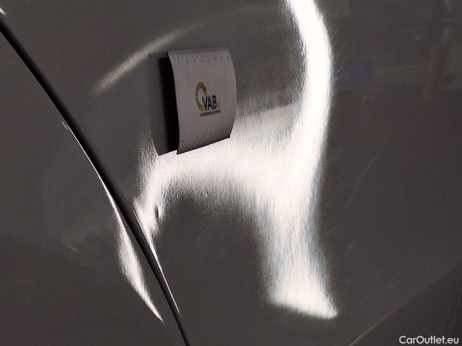  Mercedes  A-Klasse Mercedes, A-Class Berline '18, Mercedes-Benz  Limousine A 180 d DCT Busin #35