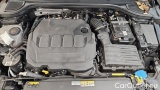  Volkswagen  Golf  2.0 TDI SCR Life Variant #11