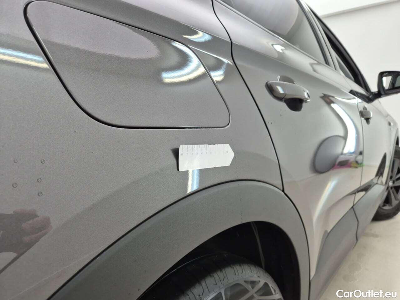  Opel   Grandland X 1.2 Turbo 120 Jaar Edition #2