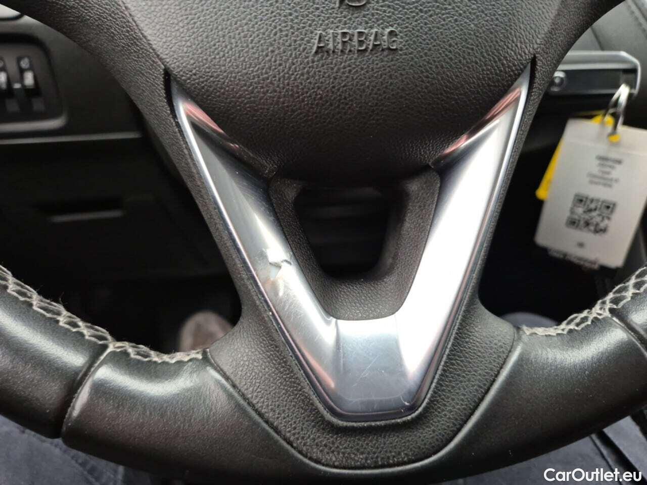  Opel   Grandland X 1.2 Turbo 120 Jaar Edition #9