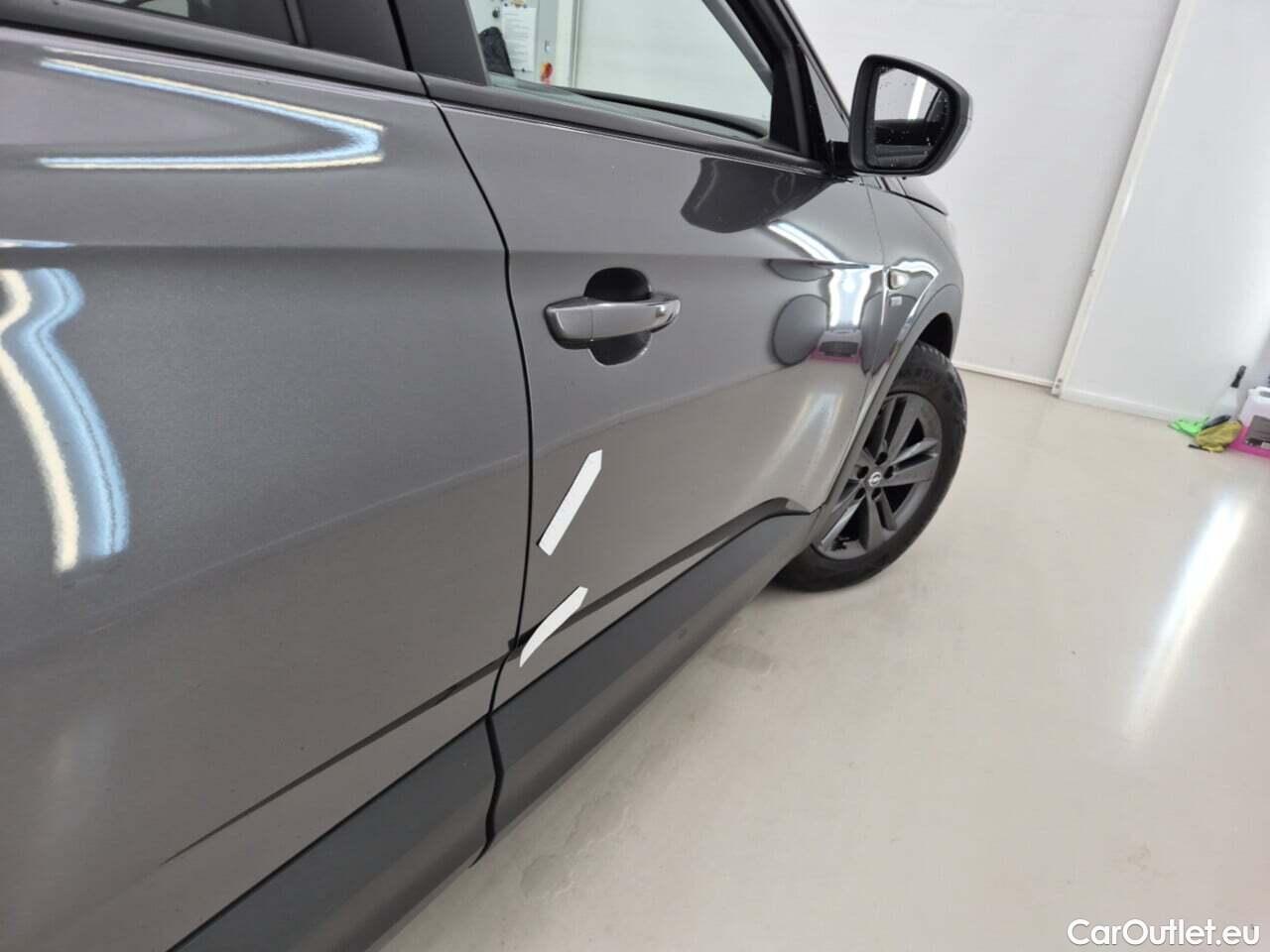  Opel   Grandland X 1.2 Turbo 120 Jaar Edition #8