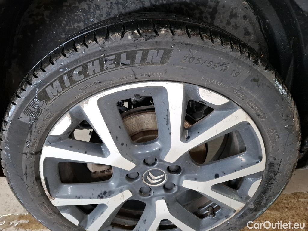  Citroen  C5 CITROEN  Aircross / 2018 / 5P / SUV Hybrid 225 ë-EAT8 Shine Pack #13