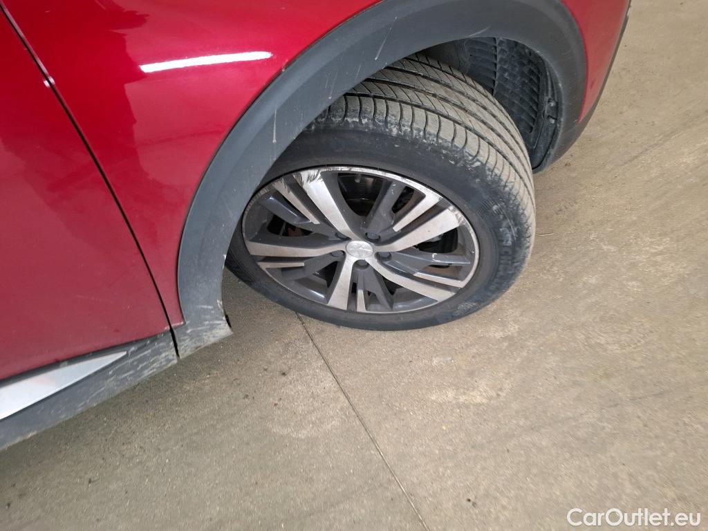  Peugeot  5008  GT Line 1.5 HDi 130CV BVA8 7 Sieges E6dT #20