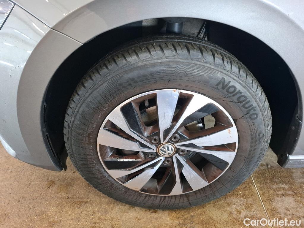  Volkswagen  Polo  VI Lounge Business 1.0 TSI 95CV BVM5 E6dT #22