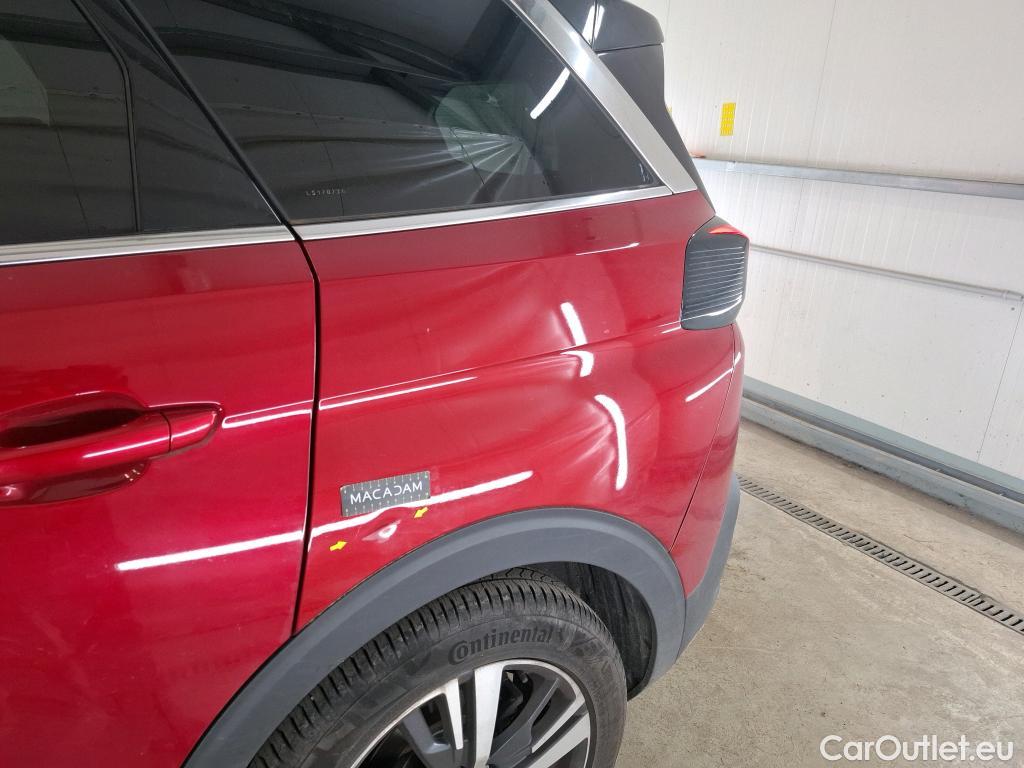  Peugeot  5008  GT Line 1.5 HDi 130CV BVA8 7 Sieges E6dT #9