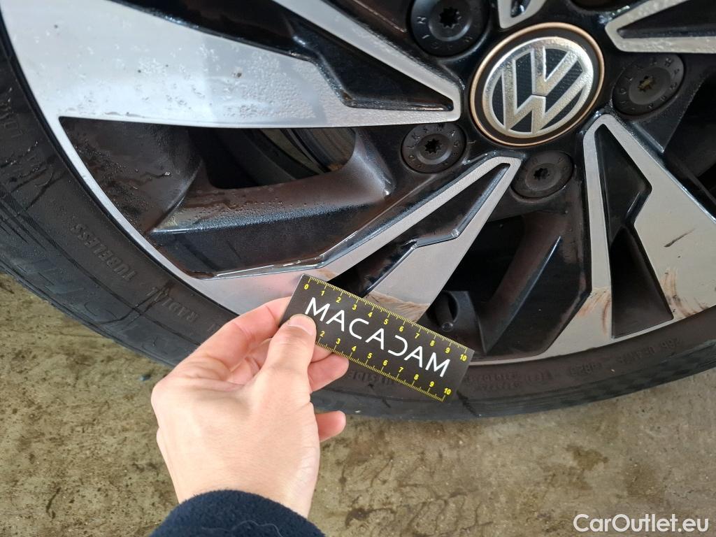  Volkswagen  Polo  VI Lounge Business 1.0 TSI 95CV BVM5 E6dT #8