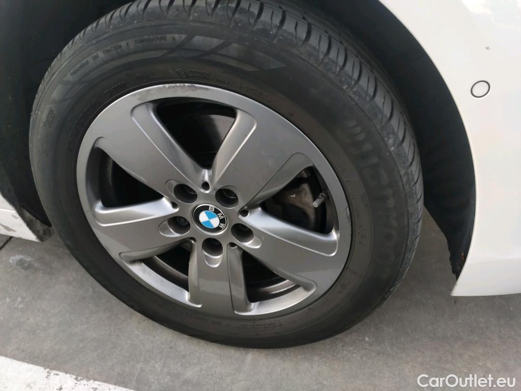  Bmw  Serie 1 BMW  / 2019 / 5P / berlina con portón 116d #14