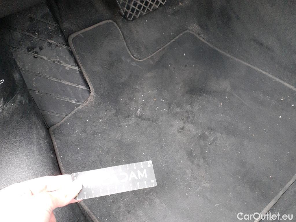  Land Rover  Discovery AUDI Q5 / 2020 / 5P / todoterreno Advanced 35 TDI 120kW S tronic #25