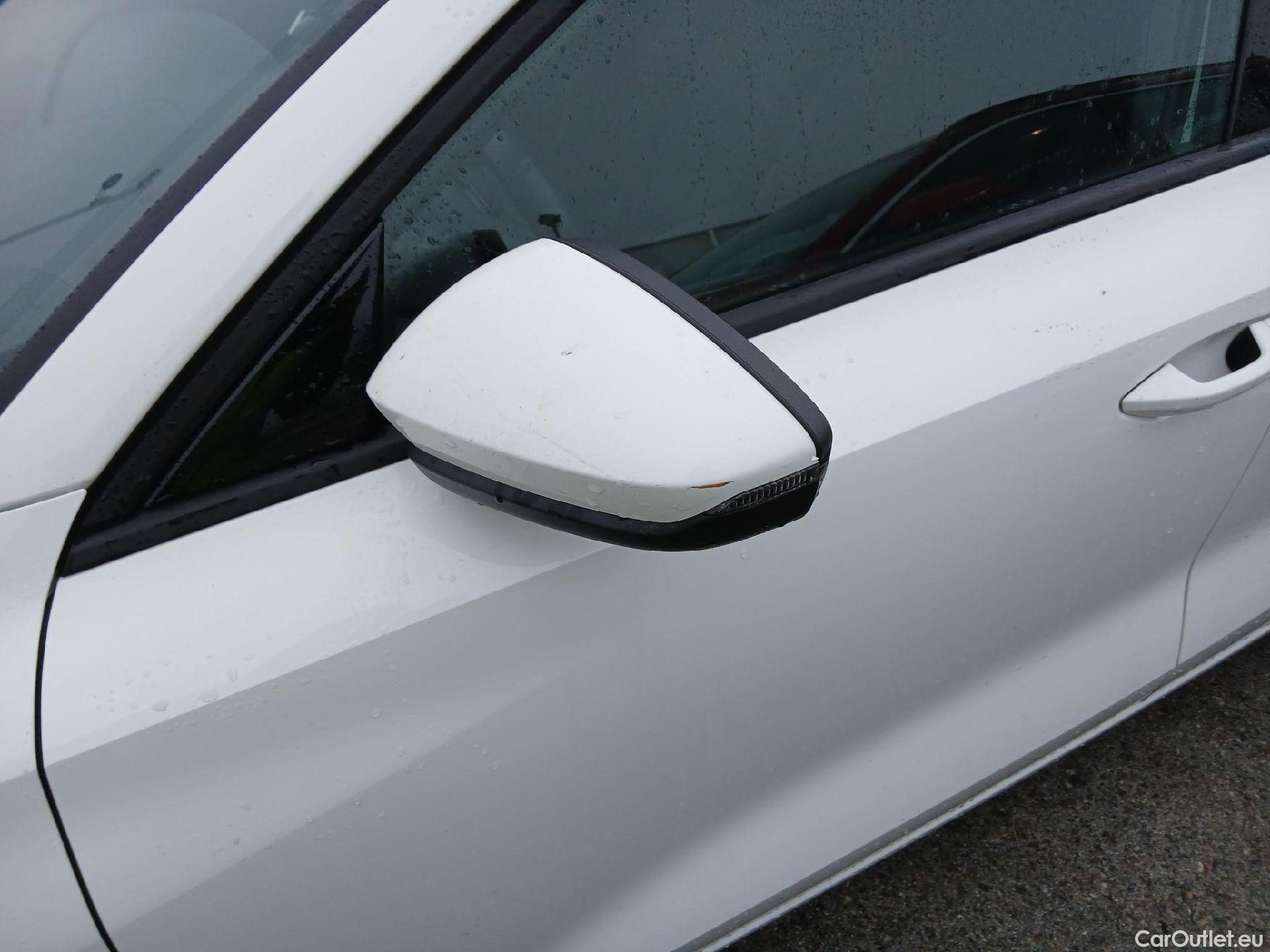  Audi  A3 AUDI  / 2020 / 5P / berlina con portón Sportback 30 TFSI 81kW (110CV) S tronic #23