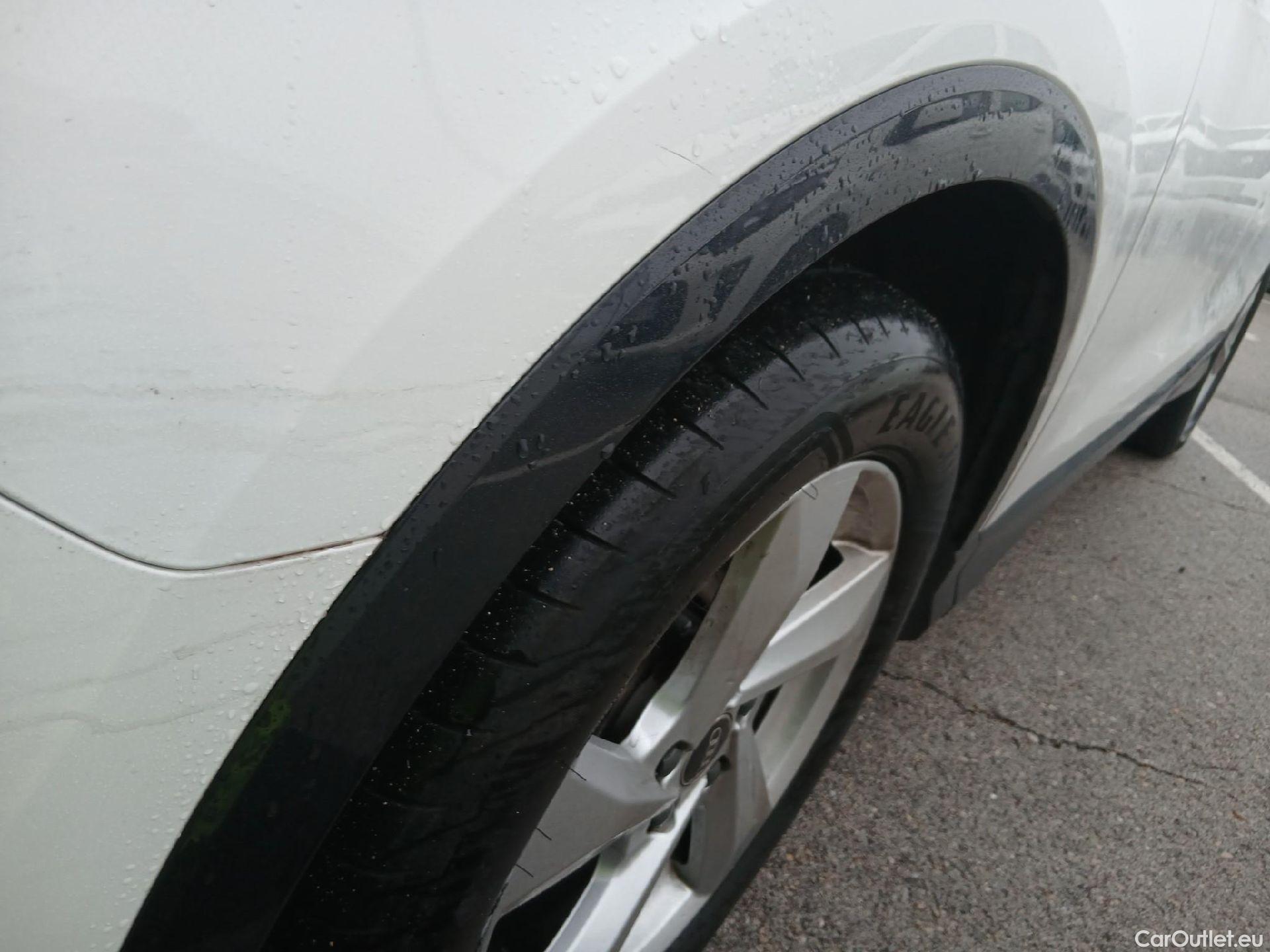  Audi  Q3 AUDI  / 2018 / 5P / todoterreno Advanced 35 TDI 110kW (150CV) S tronic (AC5) #17