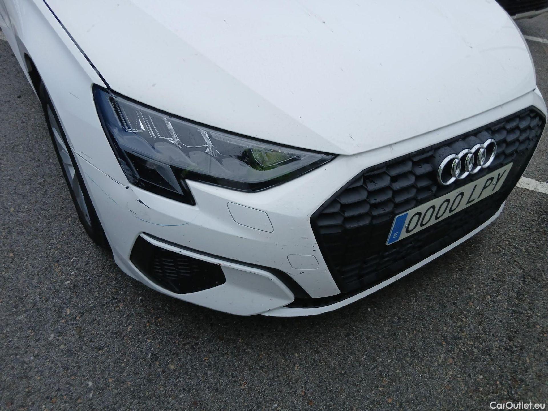  Audi  A3 AUDI  / 2020 / 5P / berlina con portón Sportback 30 TFSI 81kW (110CV) S tronic #15