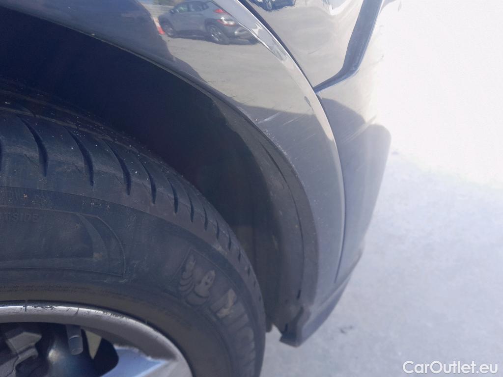  Audi  Q3 AUDI  / 2018 / 5P / todoterreno Advanced 35 TDI 110kW (150CV) S tronic #33