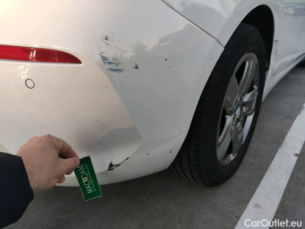  Bmw  Serie 1 BMW  / 2019 / 5P / berlina con portón 116d #27