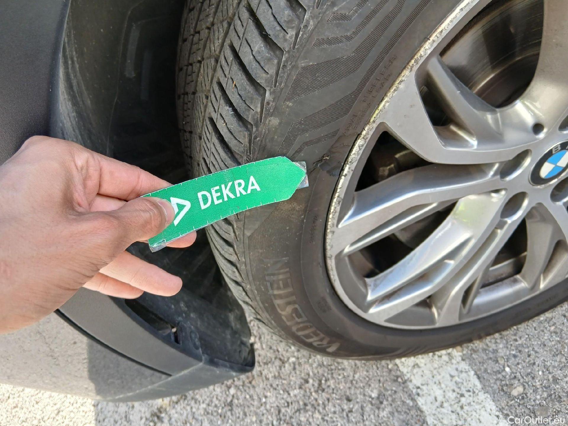  Bmw  X1 BMW  sDrive18i (CX2) #1