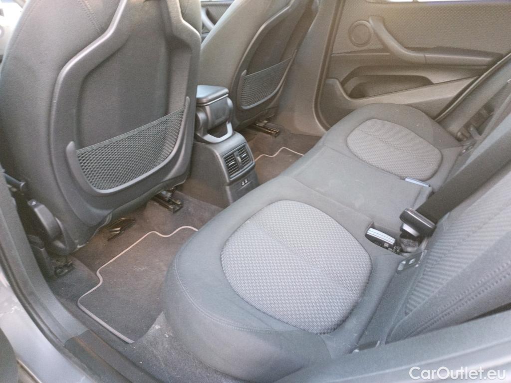  Bmw  X2 BMW  / 2017 / 5P / todoterreno sDrive18d #18