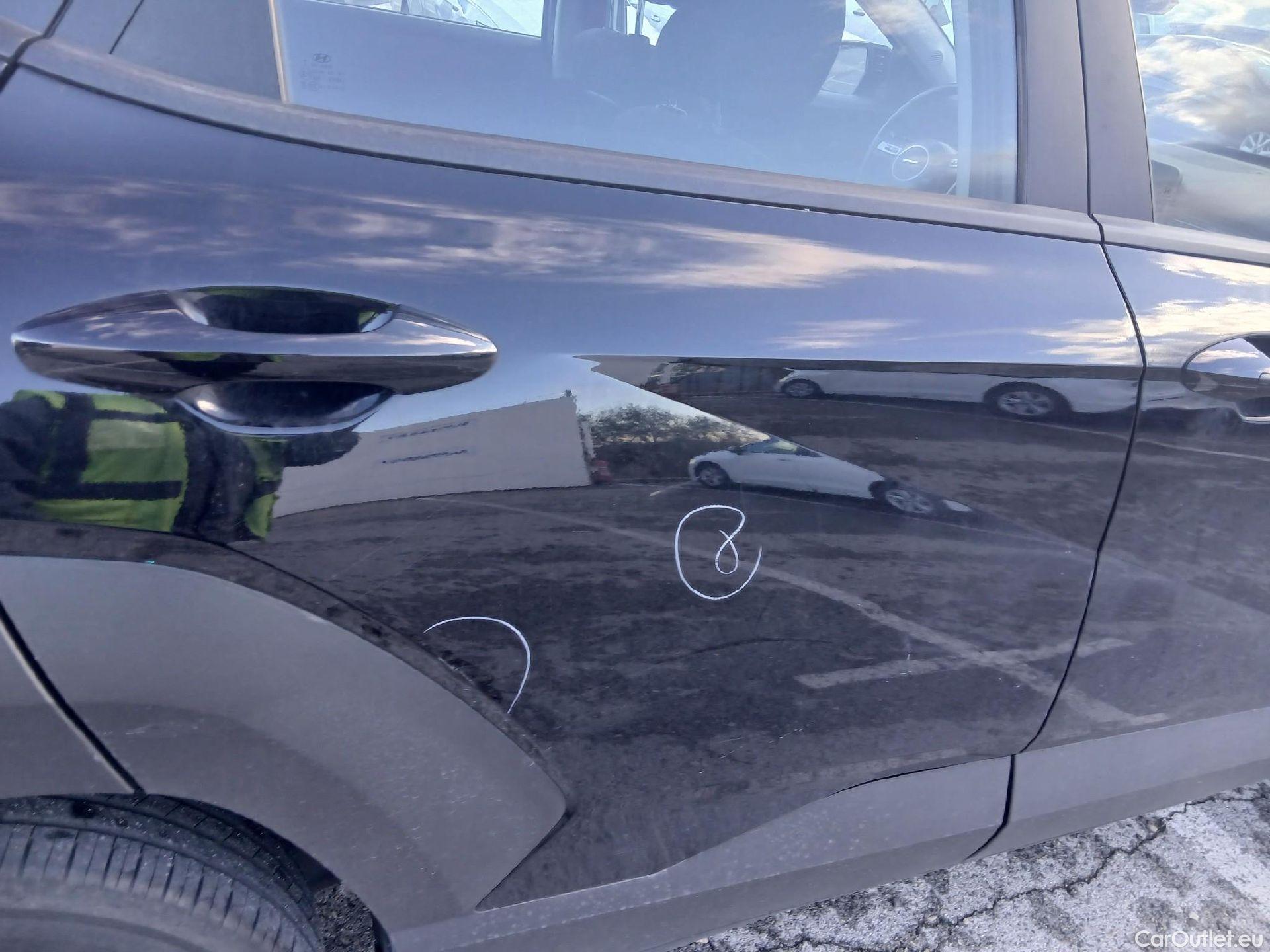  Hyundai  Konna HYUNDAI Kona / 2023 / 5P / todoterreno 1.6 GDI HEV Maxx DCT #18