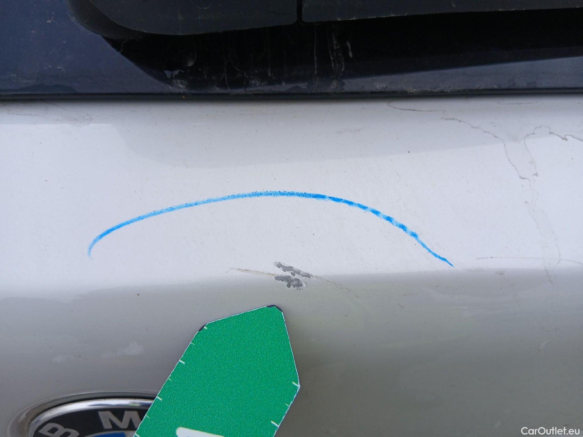  Bmw  Serie 1 BMW  / 2019 / 5P / berlina con portón 118i #15