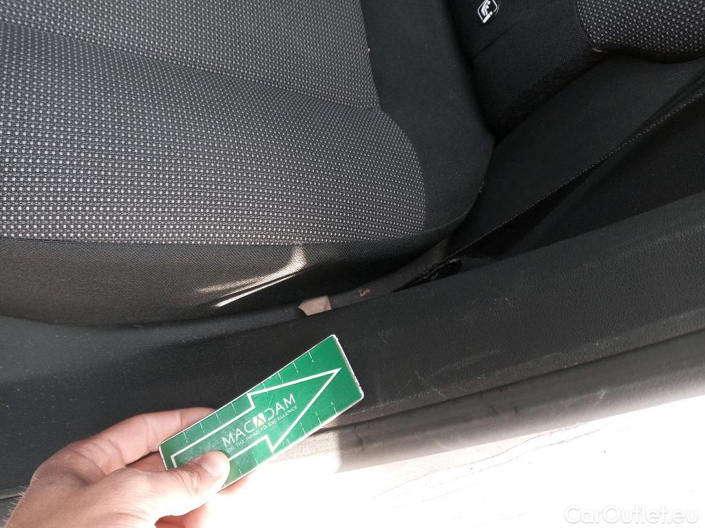  Citroen  C3 CITROEN  / 2016 / 5P / berlina con portón PureTech 60KW (82CV) FEEL (CX) #16