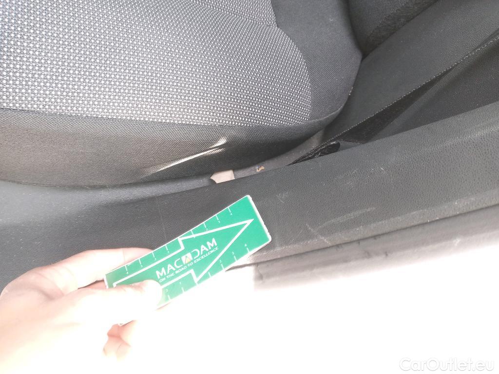  Citroen  C3 CITROEN  / 2016 / 5P / berlina con portón PureTech 60KW (82CV) FEEL (CX) #15