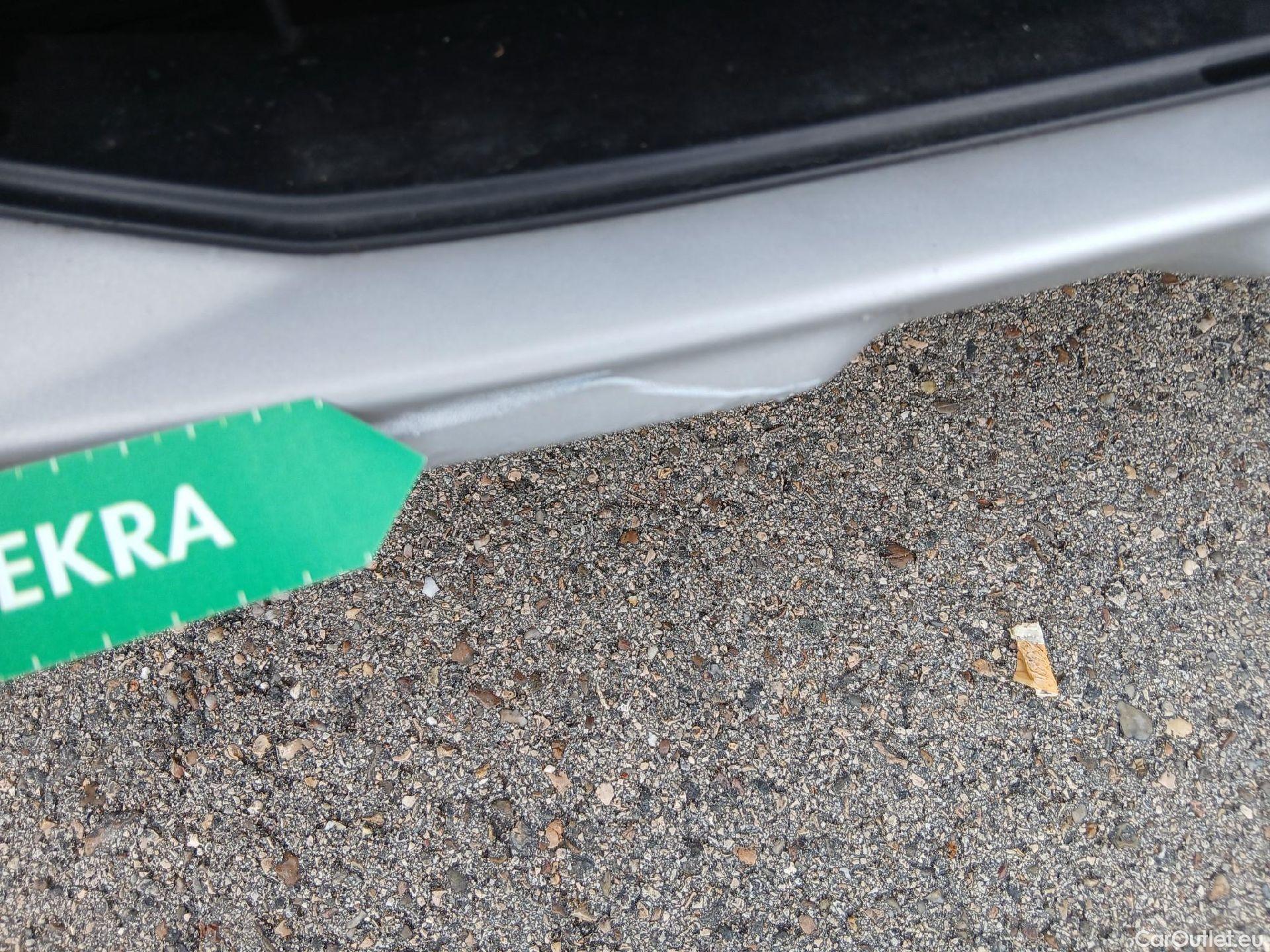  Bmw  X1 BMW  / 2022 / 5P / todoterreno sDrive18d #9