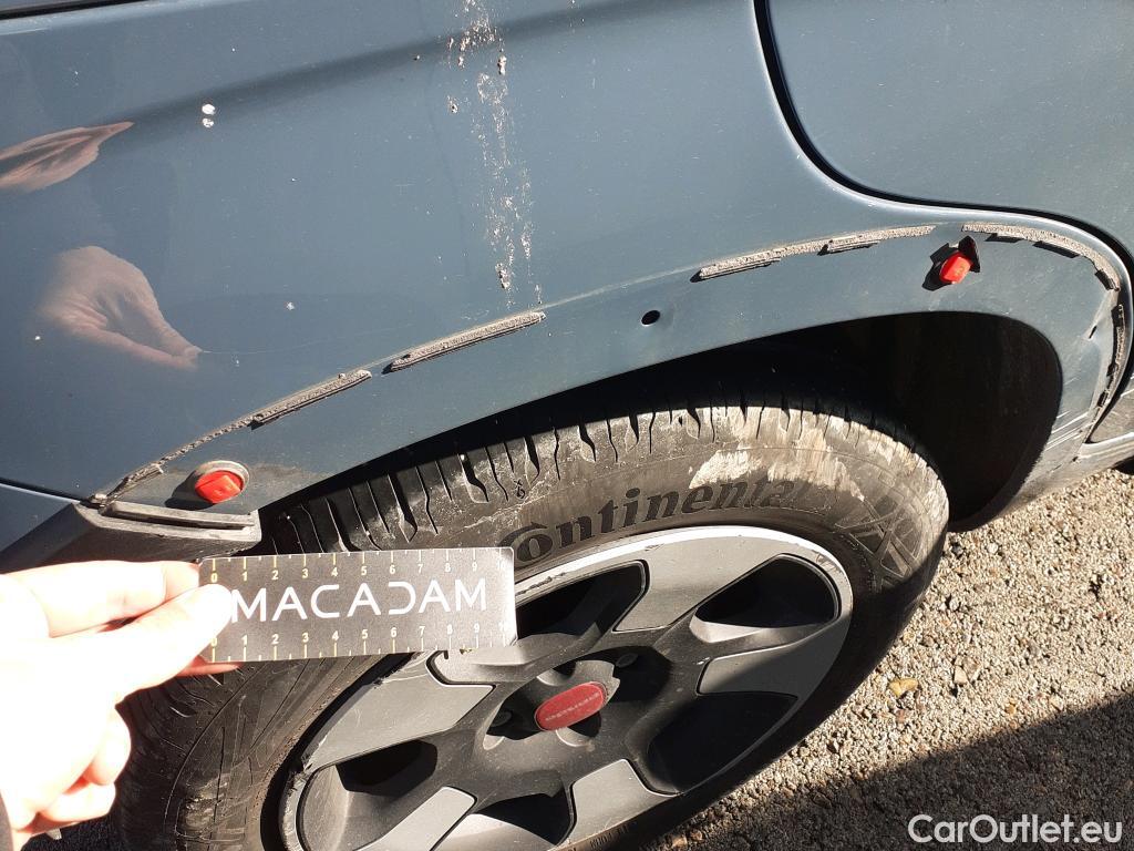  Fiat  Panda FIAT  / 2012 / 5P / berlina con portón City Cross 1.0 Gse 51kw (70CV) #15