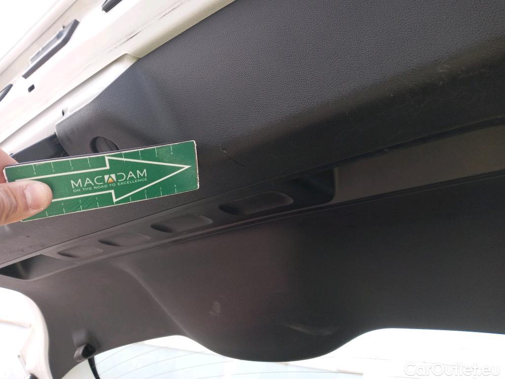  Citroen  C3 CITROEN  / 2016 / 5P / berlina con portón PureTech 60KW (82CV) FEEL (CX) #10