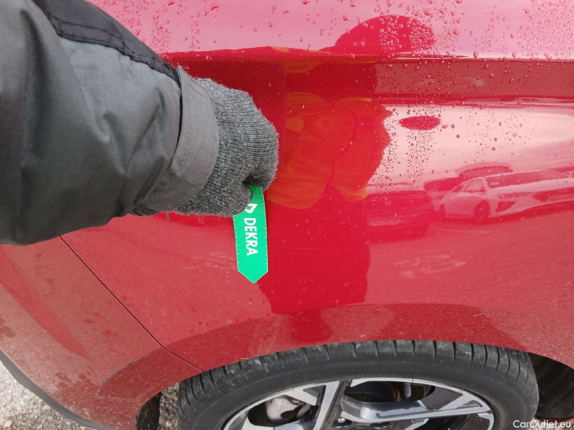  Hyundai  i30 HYUNDAI  / 2020 / 5P / berlina con portón 1.0 TGDI 48V N Line #31