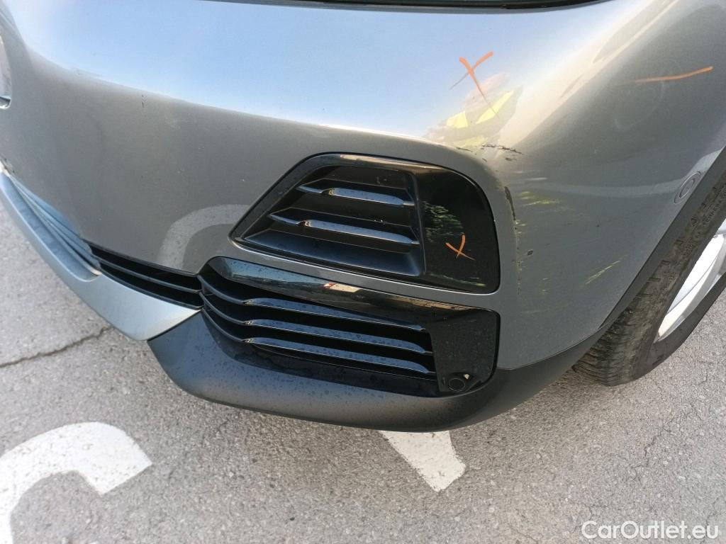  Bmw  X2 BMW  / 2017 / 5P / todoterreno sDrive18d #22