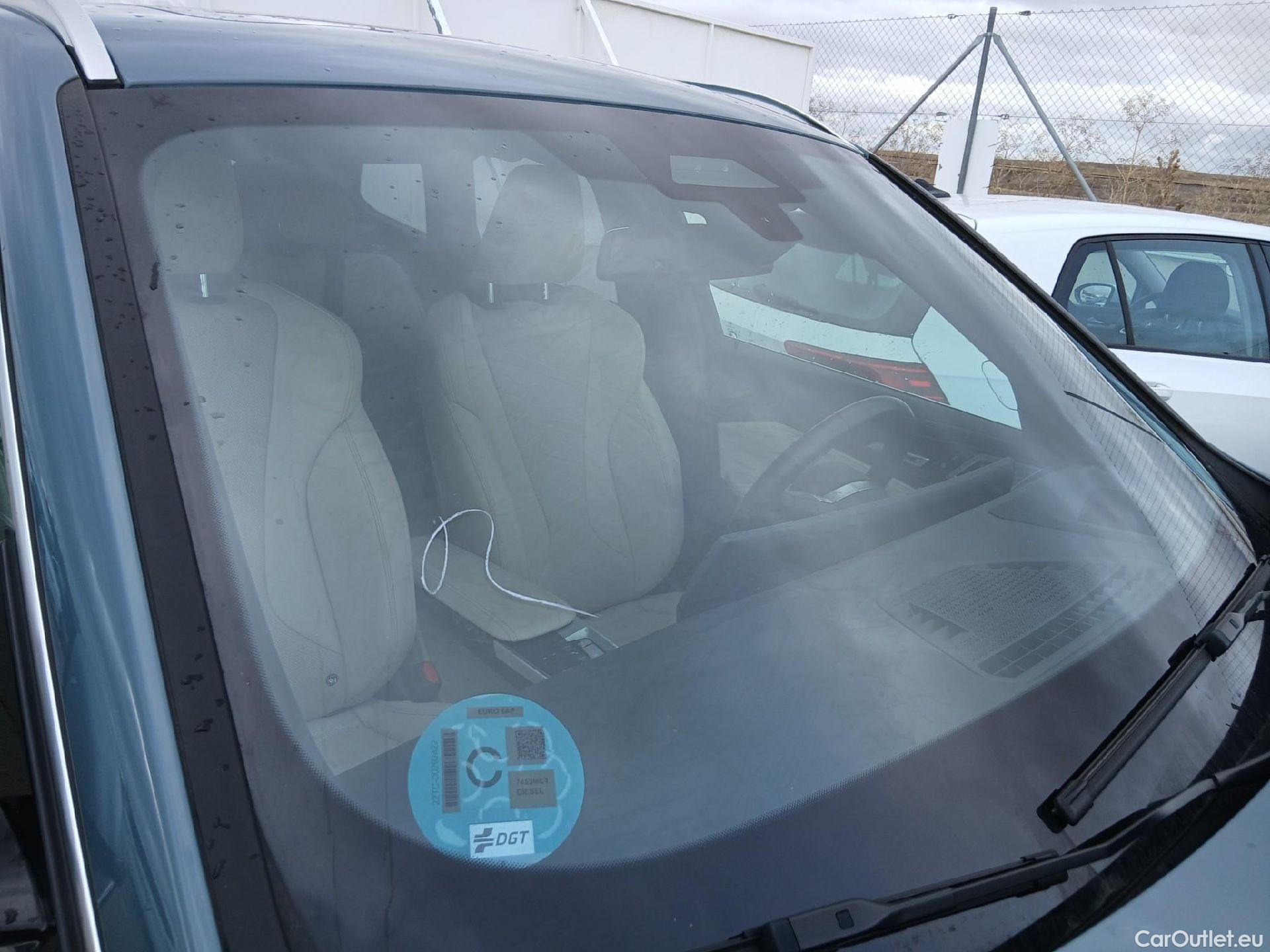  Bmw  X1 BMW  / 2022 / 5P / todoterreno sDrive18d #31