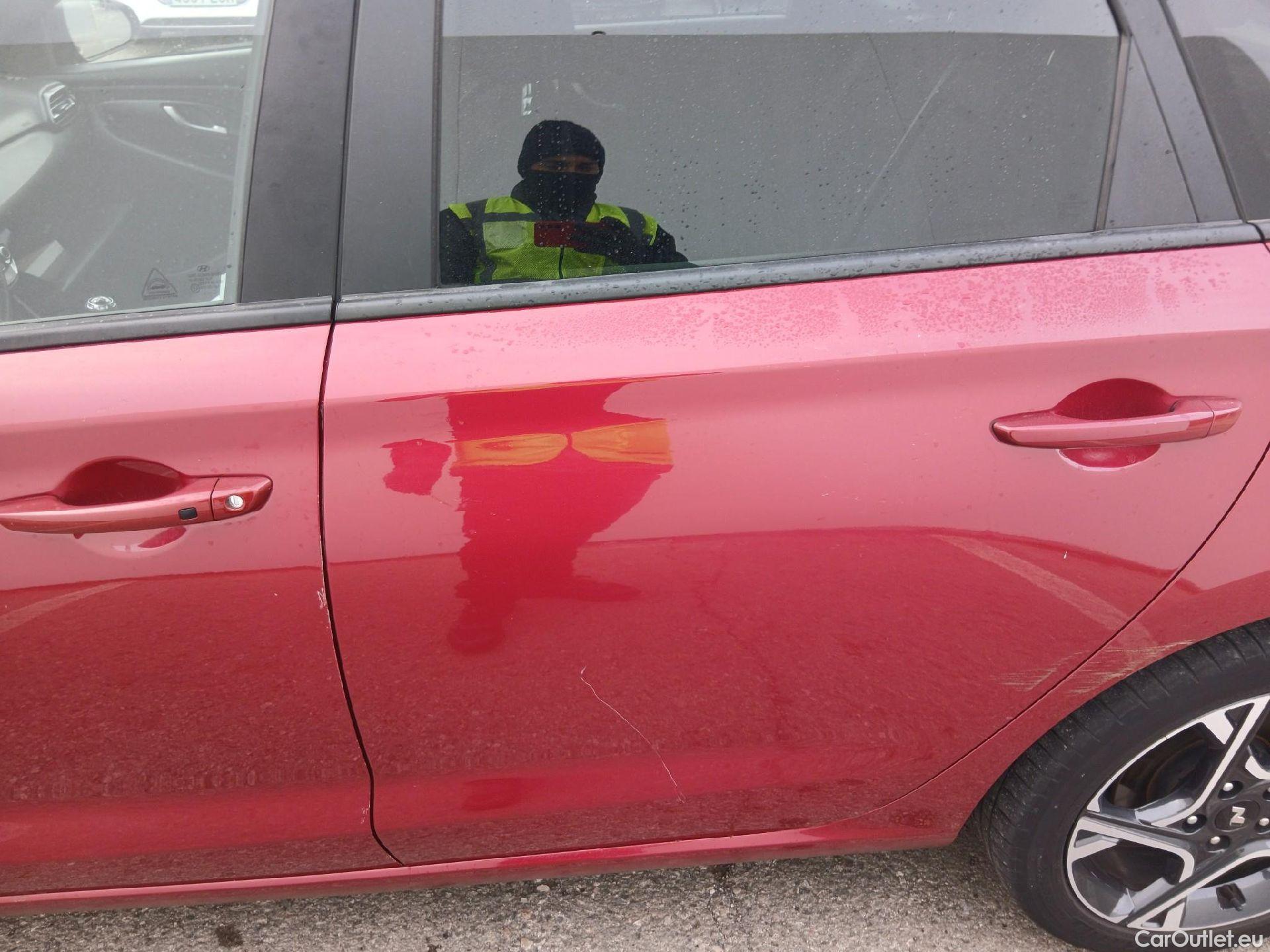  Hyundai  i30 HYUNDAI  / 2020 / 5P / berlina con portón 1.0 TGDI 48V N Line #17