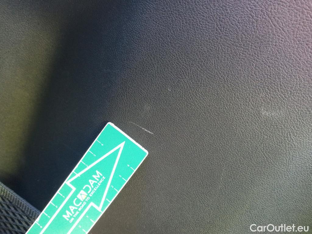  Bmw  X1 BMW  / 2015 / 5P / todoterreno sDrive16d Business #7