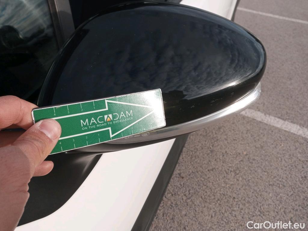  Citroen  C3 CITROEN  / 2016 / 5P / berlina con portón PureTech 60KW (82CV) FEEL (CX) #21