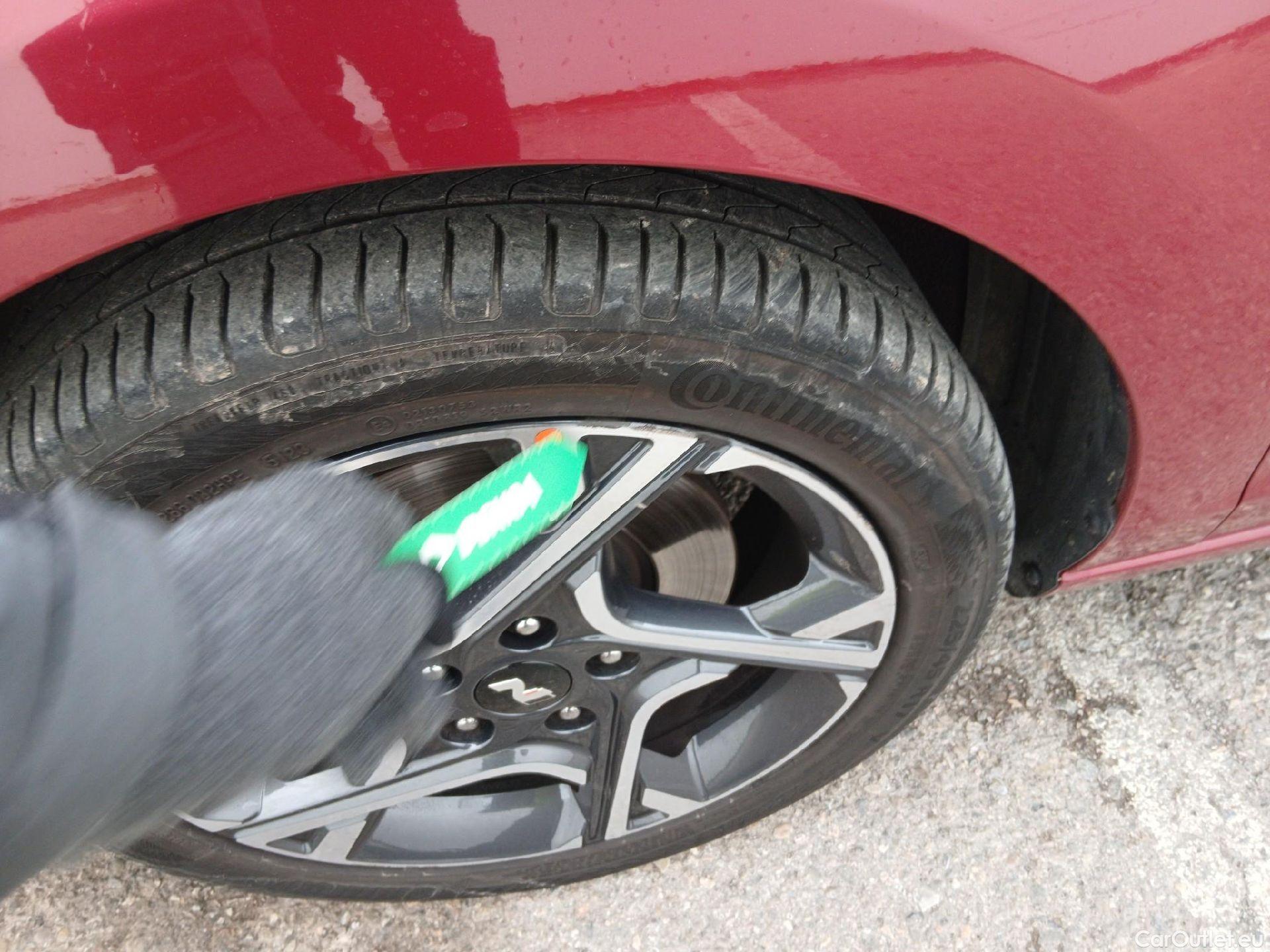  Hyundai  i30 HYUNDAI  / 2020 / 5P / berlina con portón 1.0 TGDI 48V N Line #11