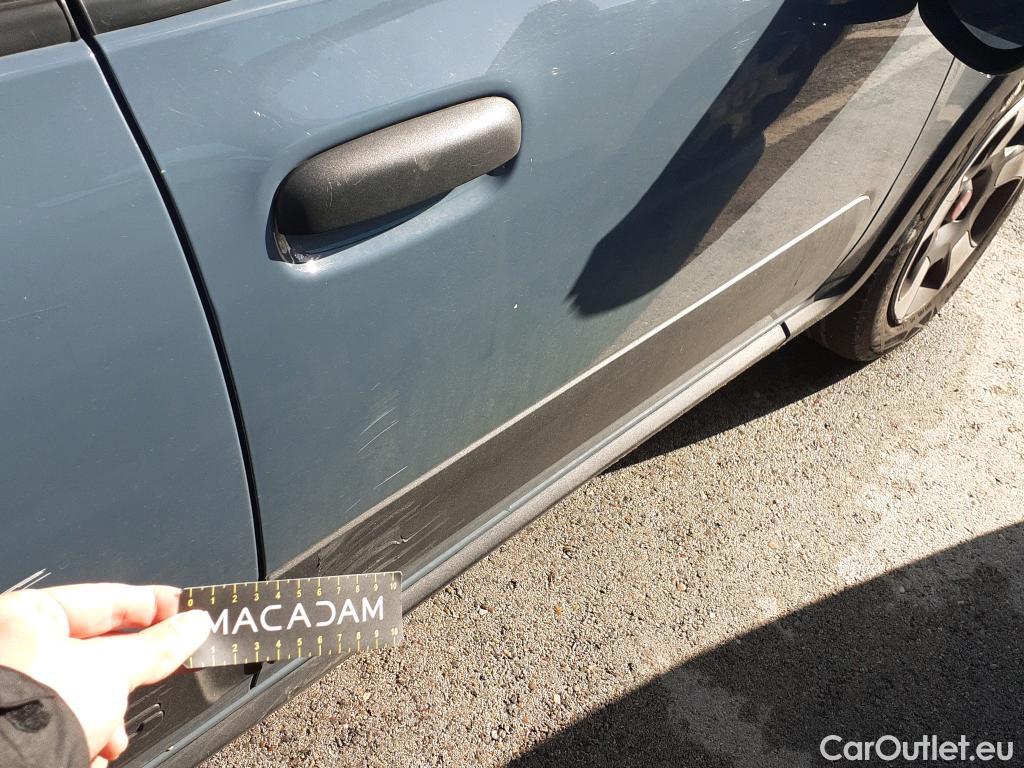  Fiat  Panda FIAT  / 2012 / 5P / berlina con portón City Cross 1.0 Gse 51kw (70CV) #16