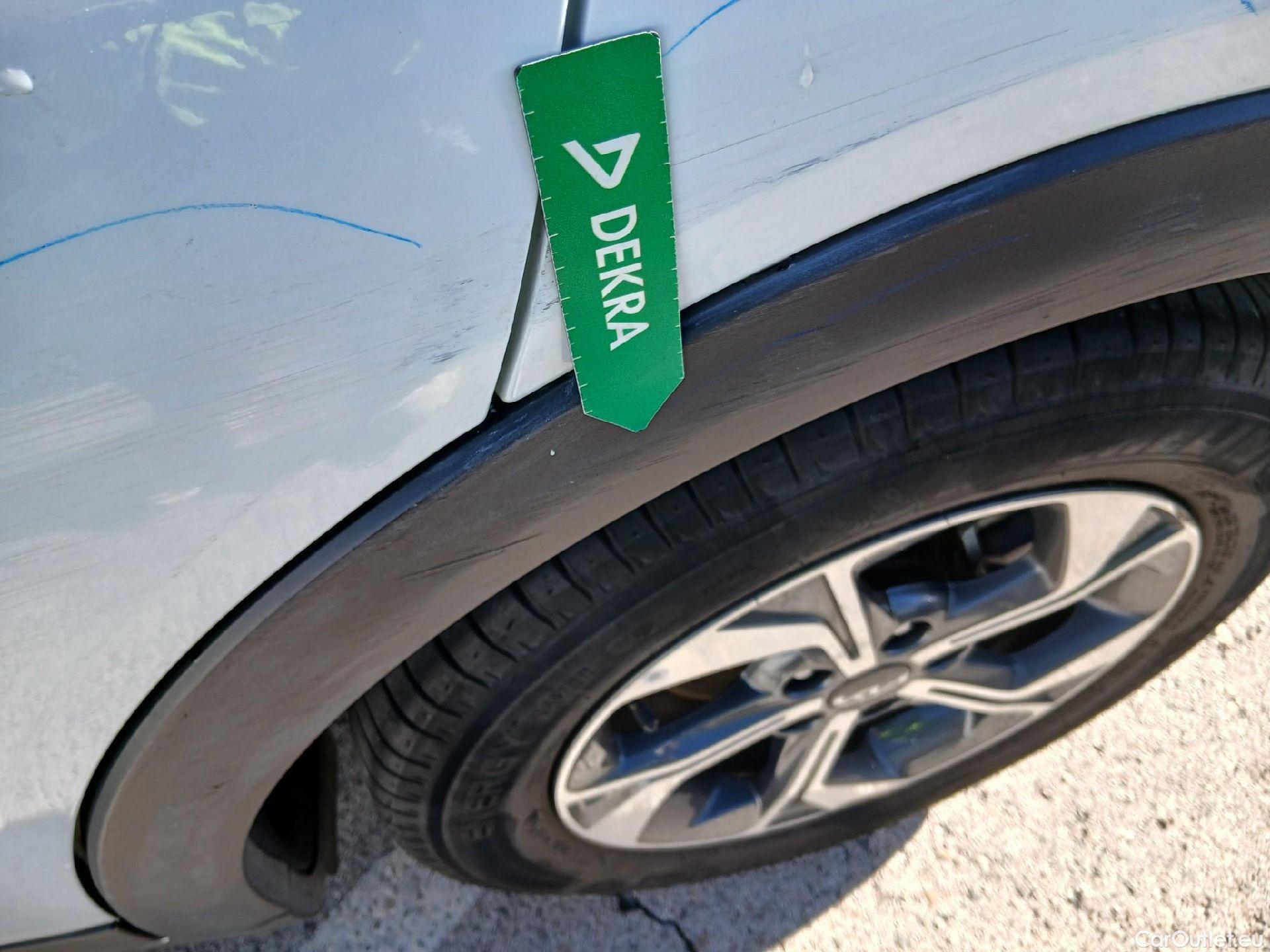  KIA  XCeed KIA  / 2019 / 5P / todoterreno 1.0 T-GDi Drive 88kW (120CV) #21