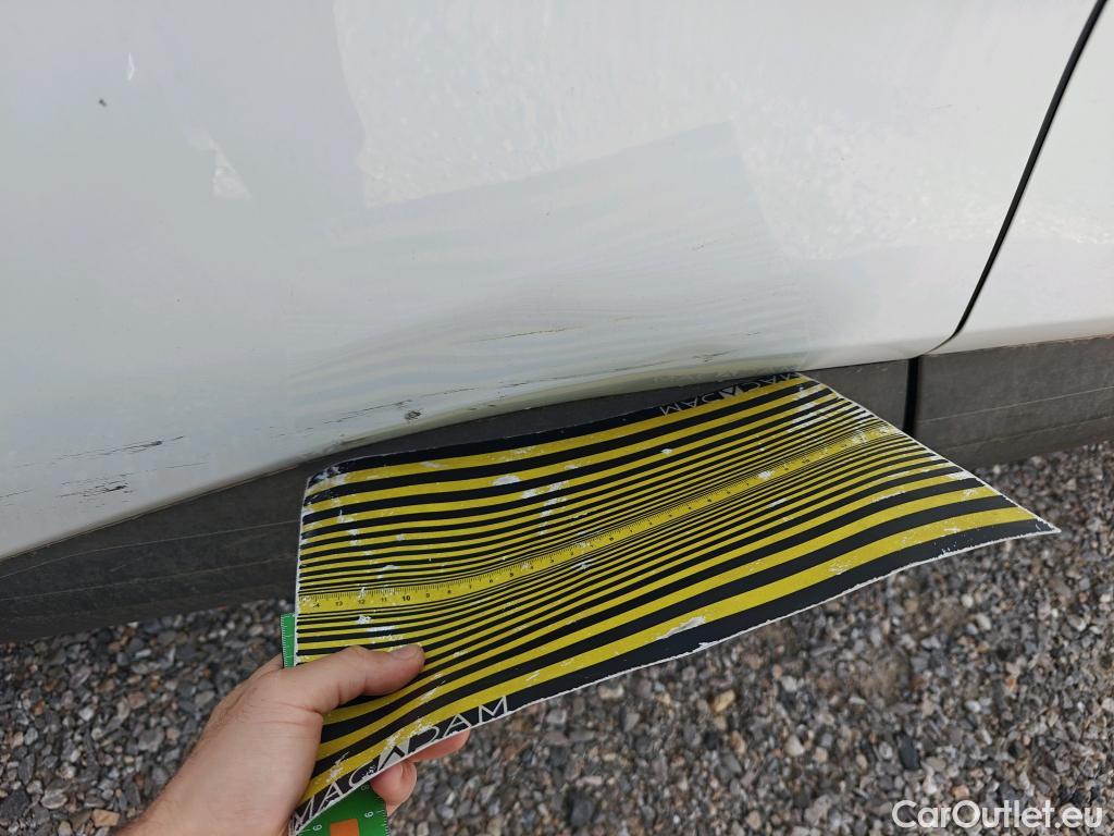  Renault  Captur RENAULT  / 2019 / 5P / todoterreno Intens TCe 90 (AC) #2