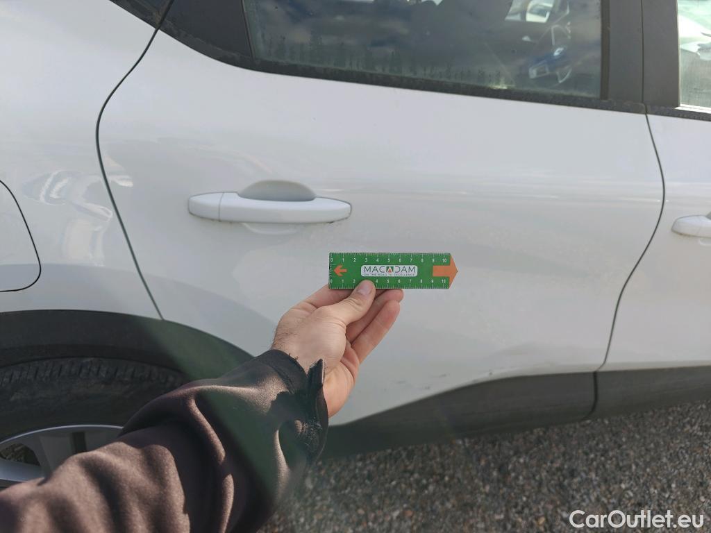  Renault  Captur RENAULT  / 2019 / 5P / todoterreno Intens TCe 90 (AC) #1