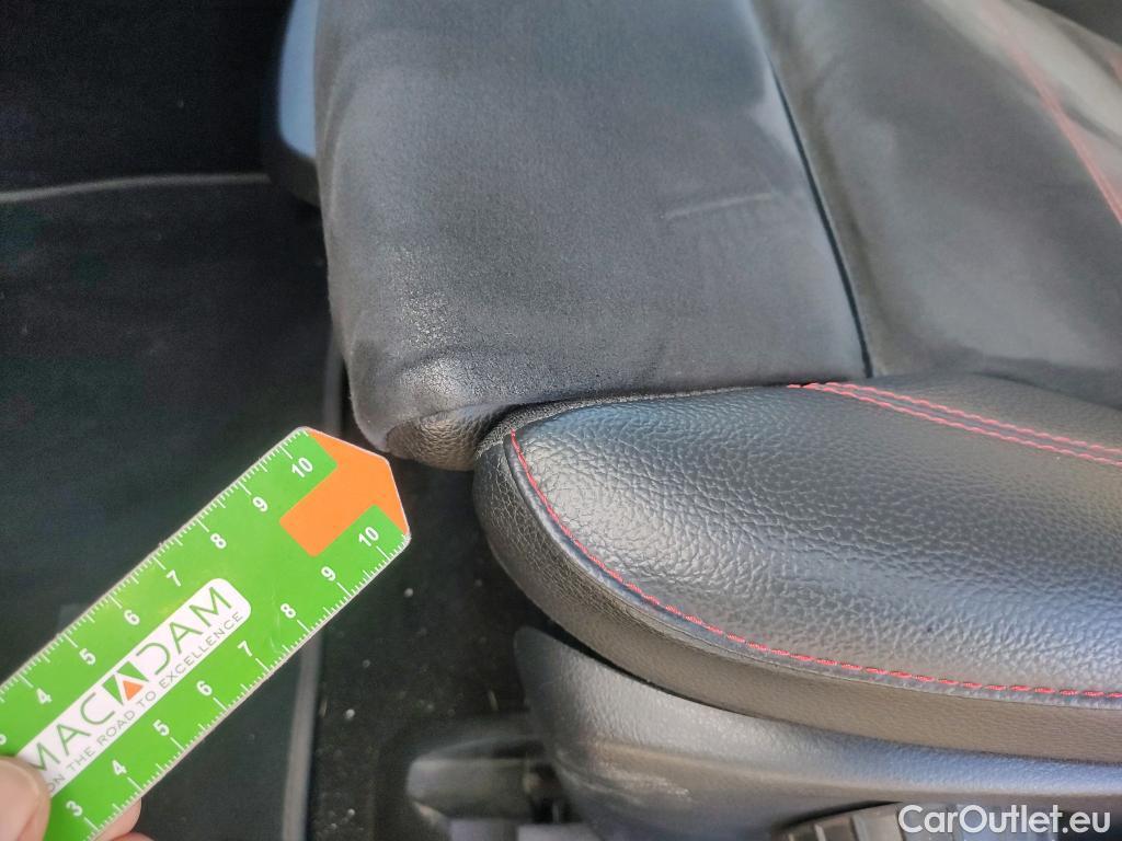  Mercedes  CLA-Klasse MERCEDES-BENZ CLA / 2019 / 4P / coupé CLA 250 e #14