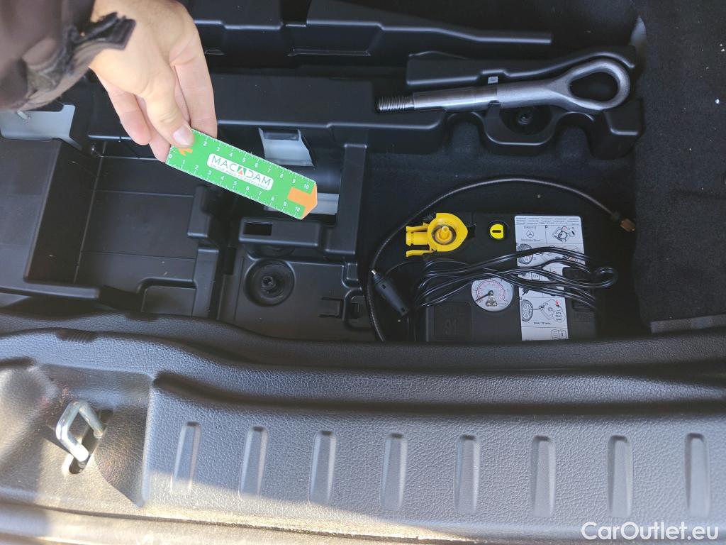  Mercedes  GLA MERCEDES-BENZ  / 2020 / 5P / todoterreno  200 #8