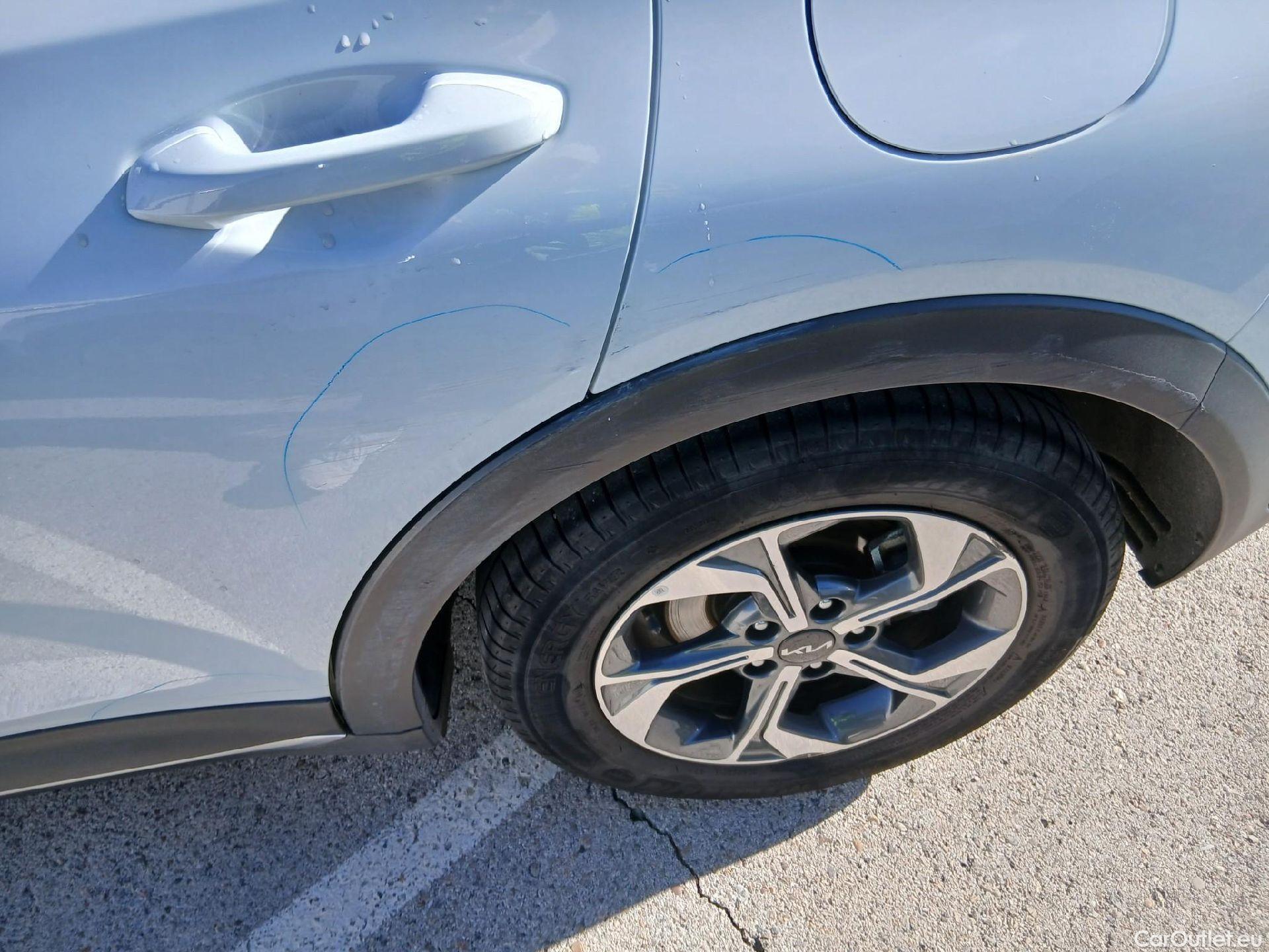  KIA  XCeed KIA  / 2019 / 5P / todoterreno 1.0 T-GDi Drive 88kW (120CV) #22