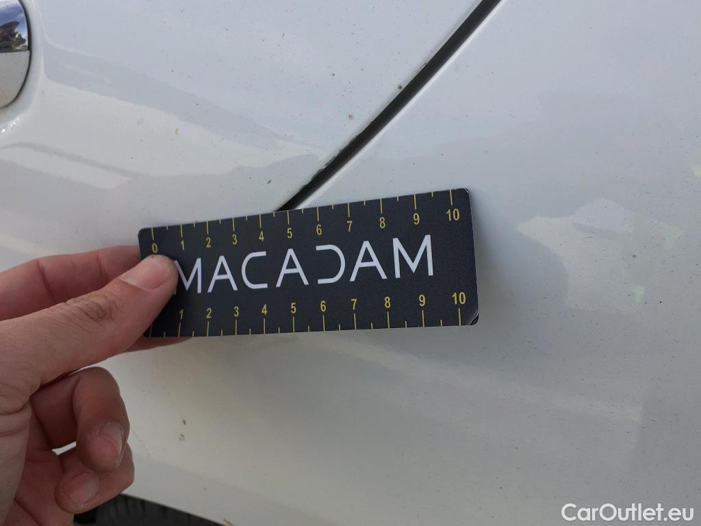  Mercedes  C-Klasse Clase C C 200 (206.042)AMG 1.5 AMG Line 225CV AT9 E6d #27