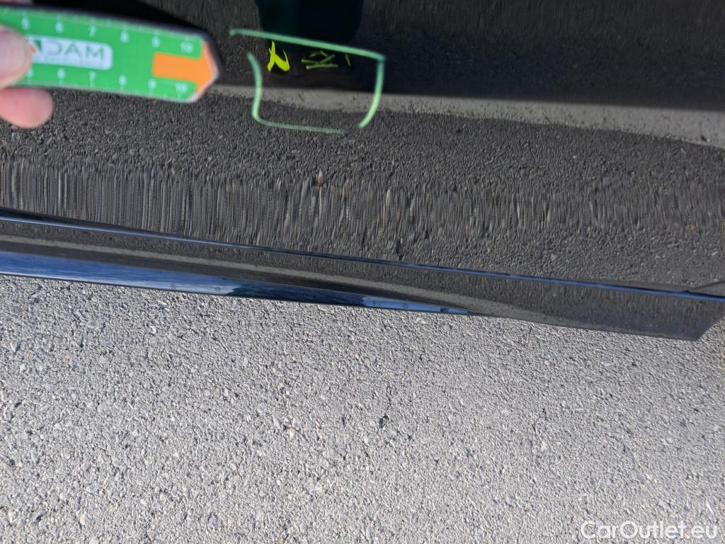  Mercedes  A-Klasse MERCEDES-BENZ Clase A / 2018 / 5P / berlina con portón A 200 d #7