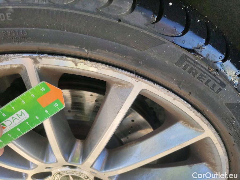  Mercedes  CLA-Klasse MERCEDES-BENZ CLA / 2019 / 4P / coupé CLA 250 e #4