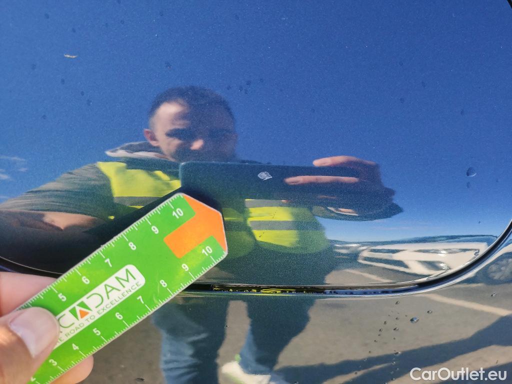  Mercedes  CLA-Klasse MERCEDES-BENZ CLA / 2019 / 4P / coupé CLA 250 e #27