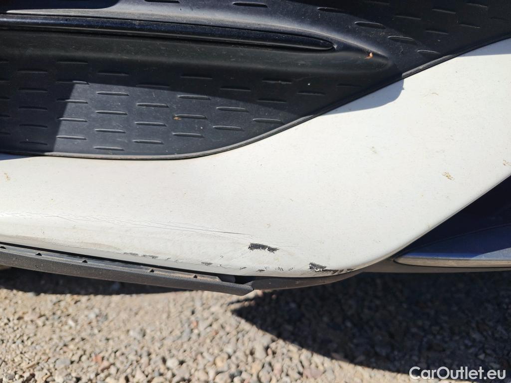  Mercedes  GLA MERCEDES-BENZ  / 2020 / 5P / todoterreno  200 #13