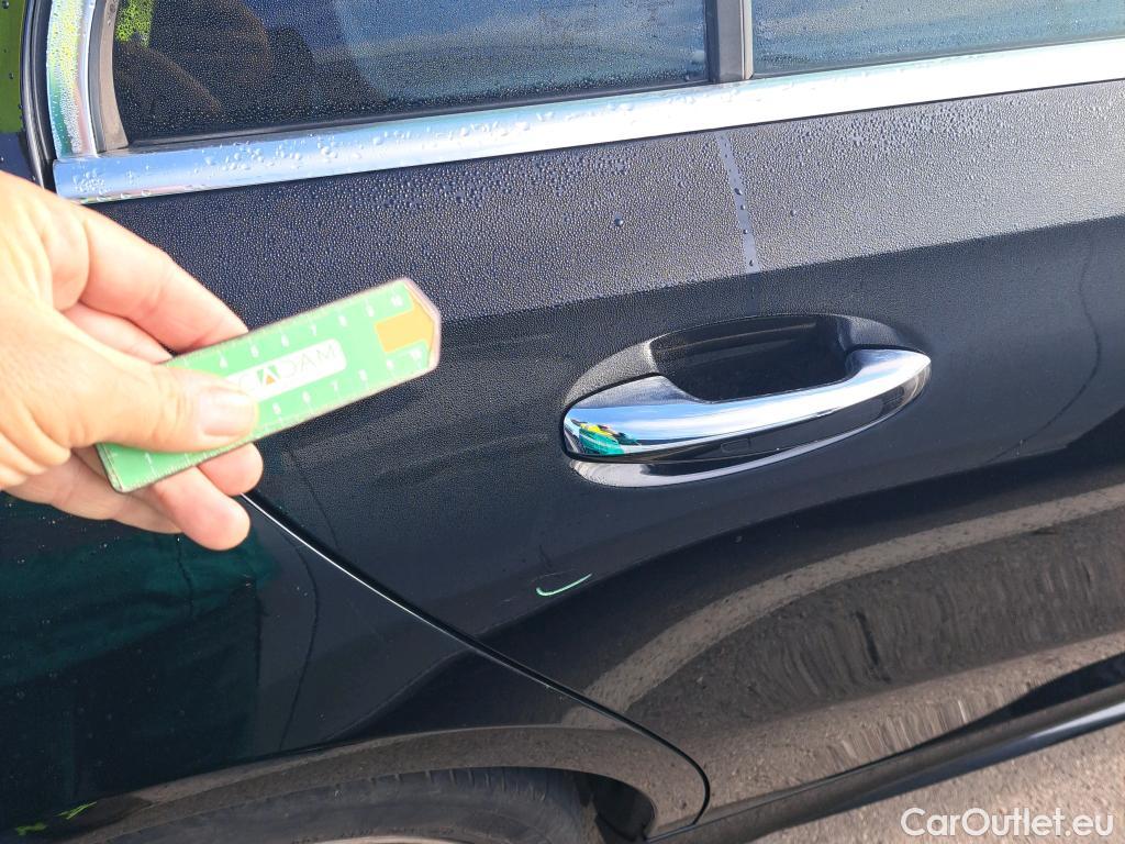  Mercedes  A-Klasse MERCEDES-BENZ Clase A / 2018 / 5P / berlina con portón A 200 d #12