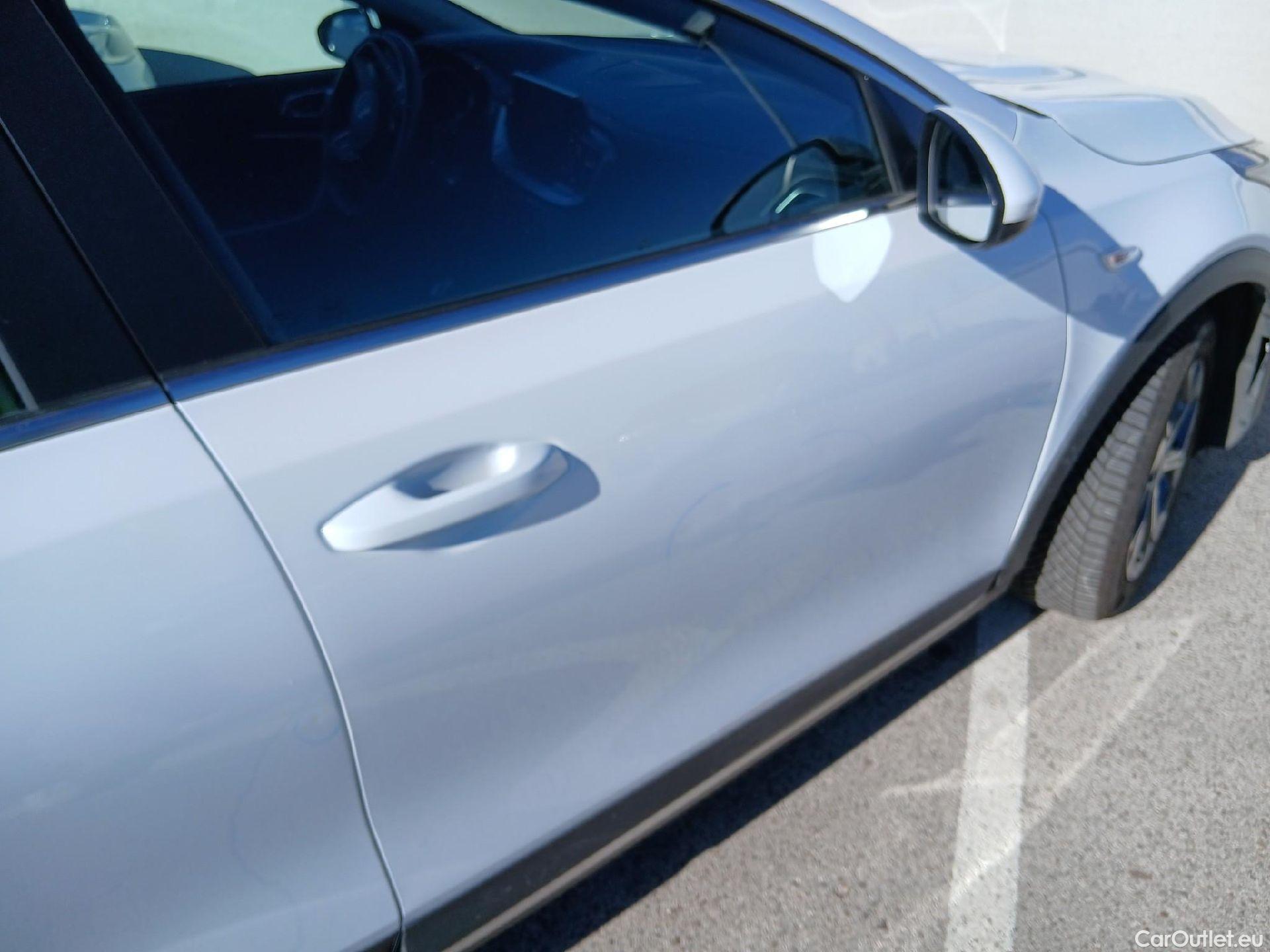  KIA  XCeed KIA  / 2019 / 5P / todoterreno 1.0 T-GDi Drive 88kW (120CV) #38